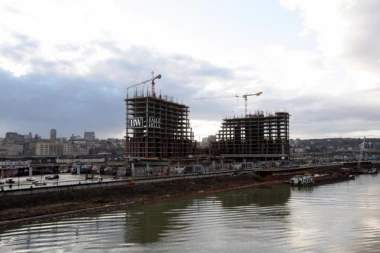 (VIDEO) GORI BEOGRAD NA VODI