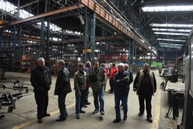 Radnici "Goše" dolaze pred Vladu: Nastavlja se protest u fabrici šinskih vozila