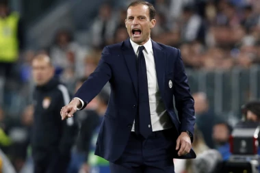 Anćeloti doneo odluku, Maks Alegri poveo pobunu! Italija u prašini!