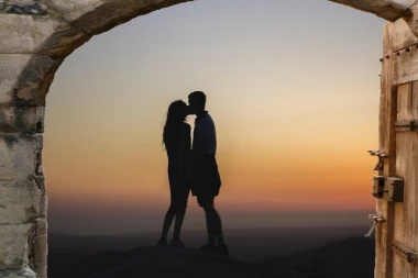 BLIZANCI DAJU DRUGU ŠANSU: Ovaj horoskopski znak ne prašta prevaru