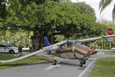 NESREĆA U OREGONU: Pao mali avion, dvoje poginulih!