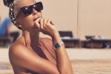 JELENA KARLEUŠA: Možete da me poljubite u dupe!