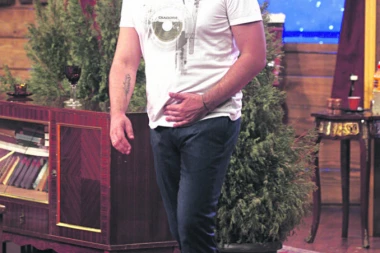 AMIDŽIĆ BRUTALNO LJUBOMORAN! Danijela je sa mnom u braku!