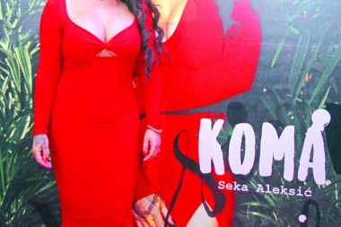 VRATILA STARU KILAŽU: Ovako je Seka Aleksić doterala liniju!