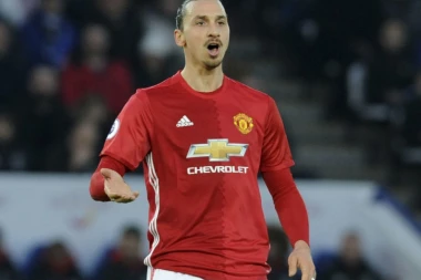 (VIDEO) ZLATAN JAČI OD MAŠINE: Ibrahimović udara kao Sveti Ilija!