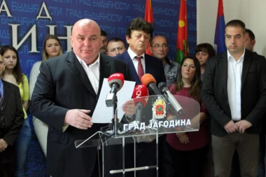 PALMA NEMA DILEMU: Dijalog o Kosovu ne sme imati opoziciju