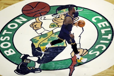 Irving u Bostonu, Tomas, Krauder i Žižić u Klivlendu