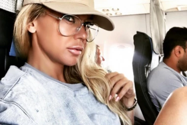 MAJA ŠUPUT NEMA DA PLATI DUG ZA VODU, A HVALI SE LUKSUZNIM PUTOVANJIMA: Pevačica na meti kritika, IZVRŠITELJI JOJ KUCAJU NA VRATA!