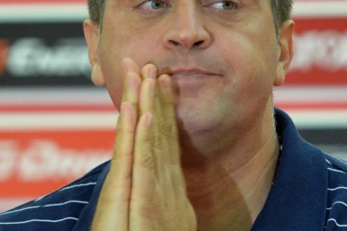 MILOJEVIĆ: Umorni smo i prazni