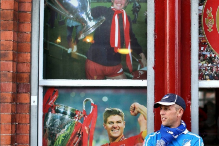 Navijači Liverpula maštaju da izabranici Jirgena Klopa budu ponovo šampioni evropskog fudbala.