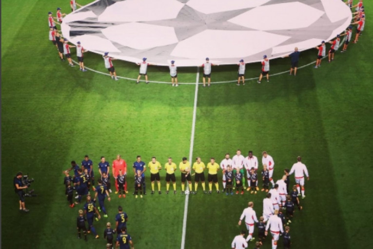 Početak utakmice Slavija Prag - Apoel.