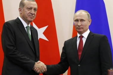 SRBIJA U EU ZA DVE GODINE ZBOG PUTINA I ERDOGANA