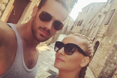 GOCA I RAŠA SLAVE GODIŠNJICU BRAKA!