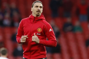 ZLATAN JE MEDICINSKI FENOMEN: Ibrahimović igra derbi protiv Arsenala?