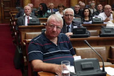 ŠEŠELJ: Opozicija je još gora varijanta od naprednjaka!