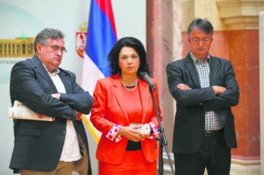 Nabacili boju: Najviše pocrneli Sanda, Živković, Martinović... (FOTO)