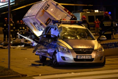 Pratnja sekretara NATO-a doživela saobraćajku