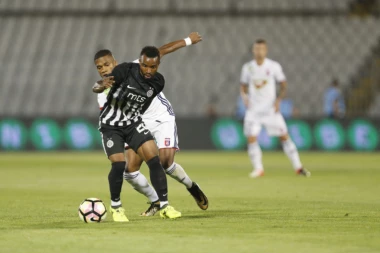 SUMA OSTAO U BEOGRADU: Fudbaleri Partizana stigli u Švajcarsku!