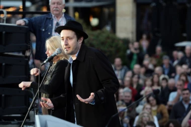 Nikla Đuričko pobegao iz Beograda!