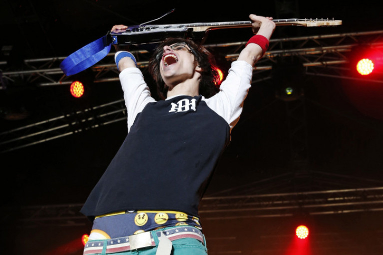 On je uspešno odbranio svoju titulu na 22. takmičenju ove vrste koje je održano juče u Finskoj, a u finalu se nadmetao sa 15 konkurenata iz Južne Koreje, Pakistana, Švedske, Britanije, Kanade i drugih zemalja, prenosi danas AP.