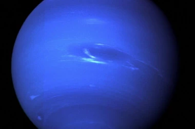 NIKAD VIĐENO DOSAD! Fenomen na nebu ŠOKIRAO ASTRONOME: KAKO OBJASNITI ono se desilo na Neptunu?!