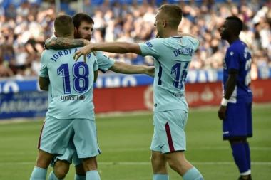 (VIDEO) Barsa srušila i Alaves: Mesi promašio penal, pa dao dva gola za 11 minuta!