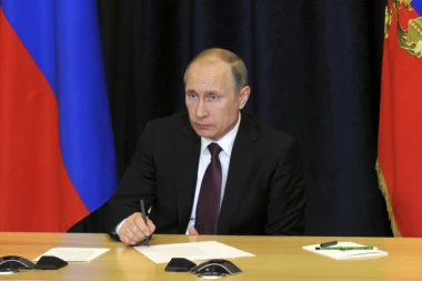 ŽESTOK PRITISAK: Putinovi prijatelji ne mogu u Evropu!