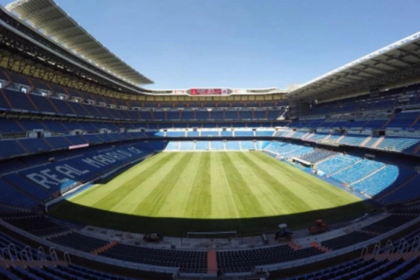 Tužne vesti iz Španije: Bivši predsednik Real Madrida preminuo od koronavirusa!