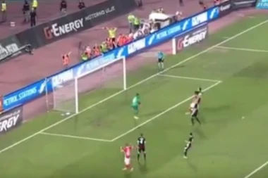 (VIDEO) Prečka i Stojković spasli Partizan: Pogledajte šanse Zvezde u prvom poluvremenu 155. "večitog derbija"