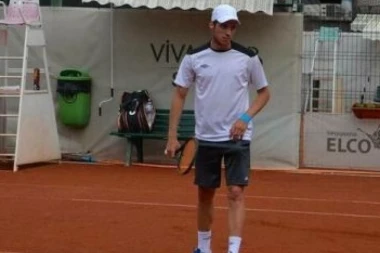 NOVI SKANDAL POTRESA SPORT: Rumunski teniser suspendovan zbog ilegalnog klađenja!