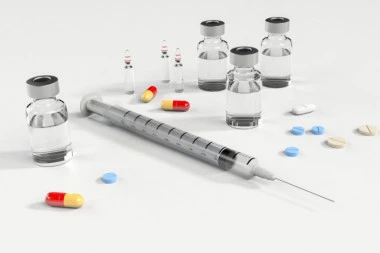 POZNATO KAD ĆE BITI REZULTATI ISPITIVANJA: Oksfordska vakcina protiv korone u finalnoj fazi