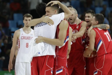 Imaju kratko pamćenje: HRVATI PRIZIVAJU SRBIJU NA EP U KOŠARCI!