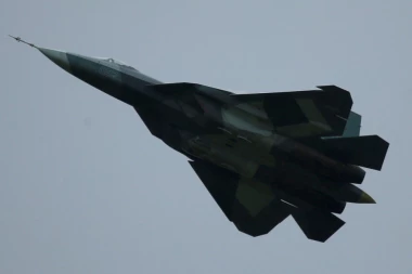 RUSIJA PRAVI NEBESKOG DUHA: U tajnosti se radi na letećem projektu PAK FA!