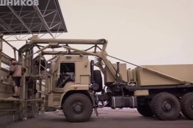 ČUDO: Rusi imaju štit na točkovima