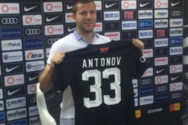 Sedam utakmica u Partizanu i povratak u Grashopers