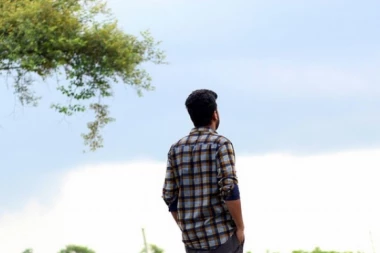 DEPRESIJA VREBA SA SVIH STRANA: Ovo su znakovi lošeg stanja