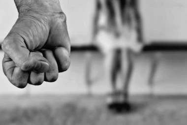 HAPŠENJE ZA NASILJE U PORODICI: Subotičanin prebio suprugu