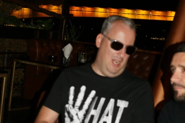 (VIDEO) Kako Dejan Matić svira bubnjeve