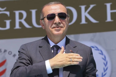 ERDOGAN POZIVA NA PROTEST: HARADINAJ JE GOTOV, ON JE MARIONETA!