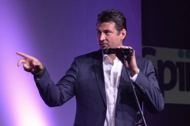 (FOTO) VANJA GRBIĆ PORUČIO "ORLOVIMA": Vi ste za mene zlatni!