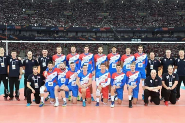 NIKOLA GRBIĆ OČAJAN: Odbojka se igra do tri dobijena seta, a ne do dva!