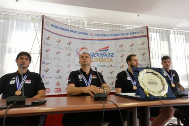 BRONZANI ODBOJKAŠI STIGLI KUĆI Grbić: Pobedili bismo Ruse u finalu!