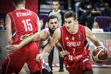 BRITANCI NASTRADALI:  Lagana pobeda Srbije!