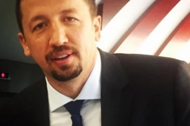 DIVAC I PEĐA SU MOJA  SRPSKA BRAĆA!