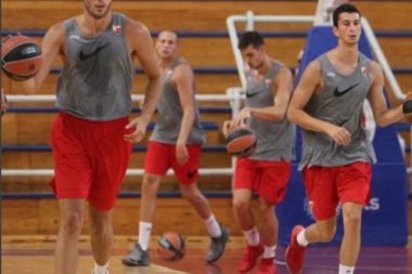 Pomerena utakmica ABA lige Zvezda - Mornar