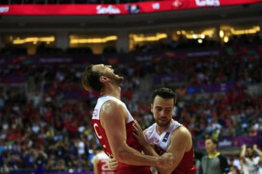 TURCI SAVLADALI BELGIJU: Borba za prvo mesto u našoj grupi!