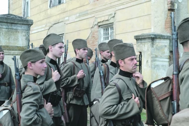 "ZASPANKA" JE PRAVI  ANTIRATNI FILM