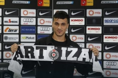 OVAJ FUDBALER ŽELI ŠTO PRE DA NAPUSTI CRNO-BELE