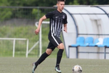 ŠOK U HUMSKOJ: Kapiten Partizana prešao u Zvezdu