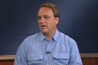 BIVŠI OPERATIVAC CIA: DALI SMO MILIONE DA IZAZOVEMO RAT